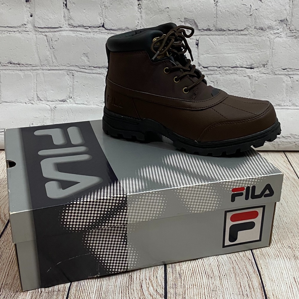 Ridge Boot Size 5.5 boys NWT